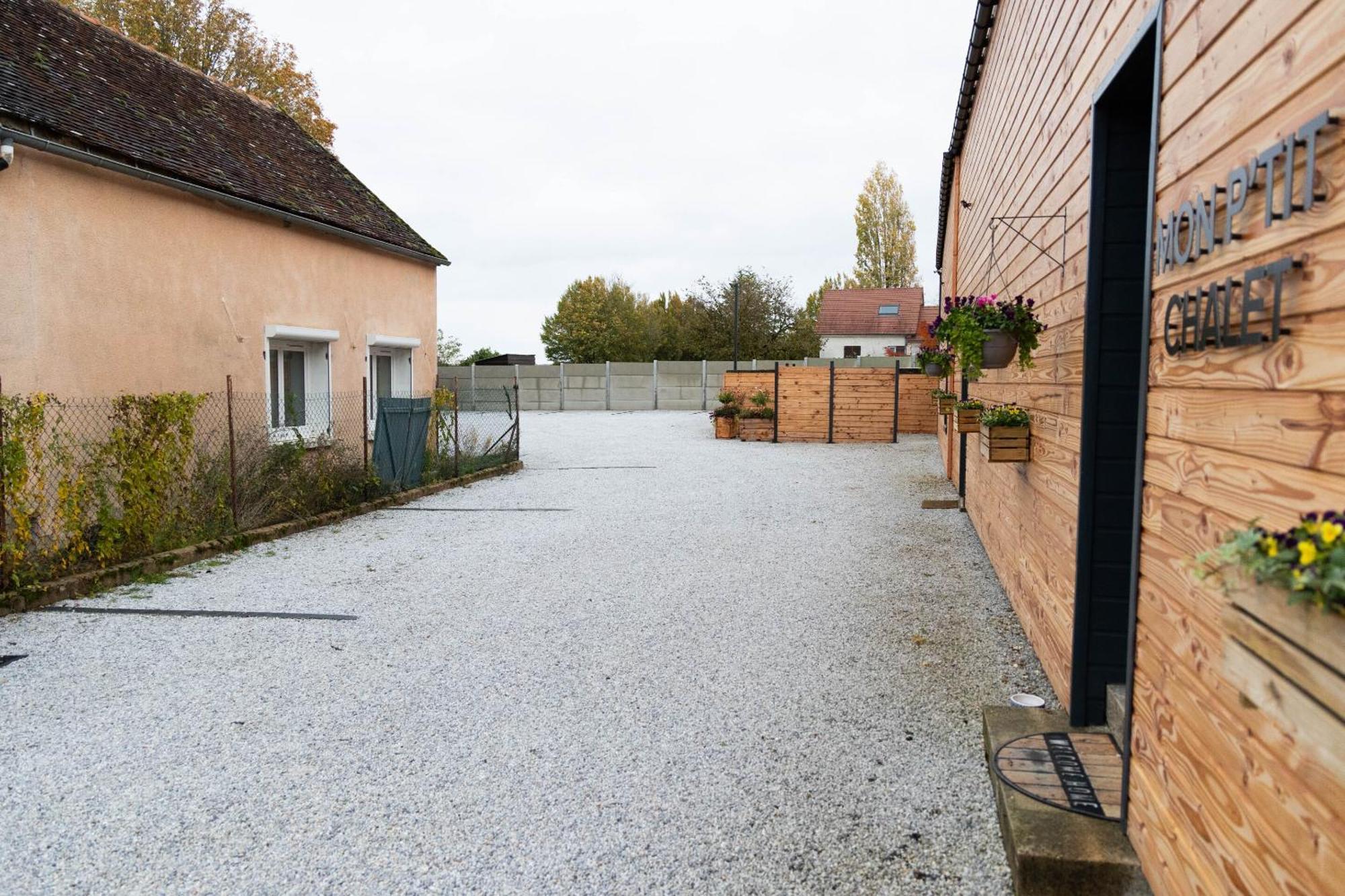 Le Domaine De La Clarte Auxerre - Venoy Vila Exterior foto